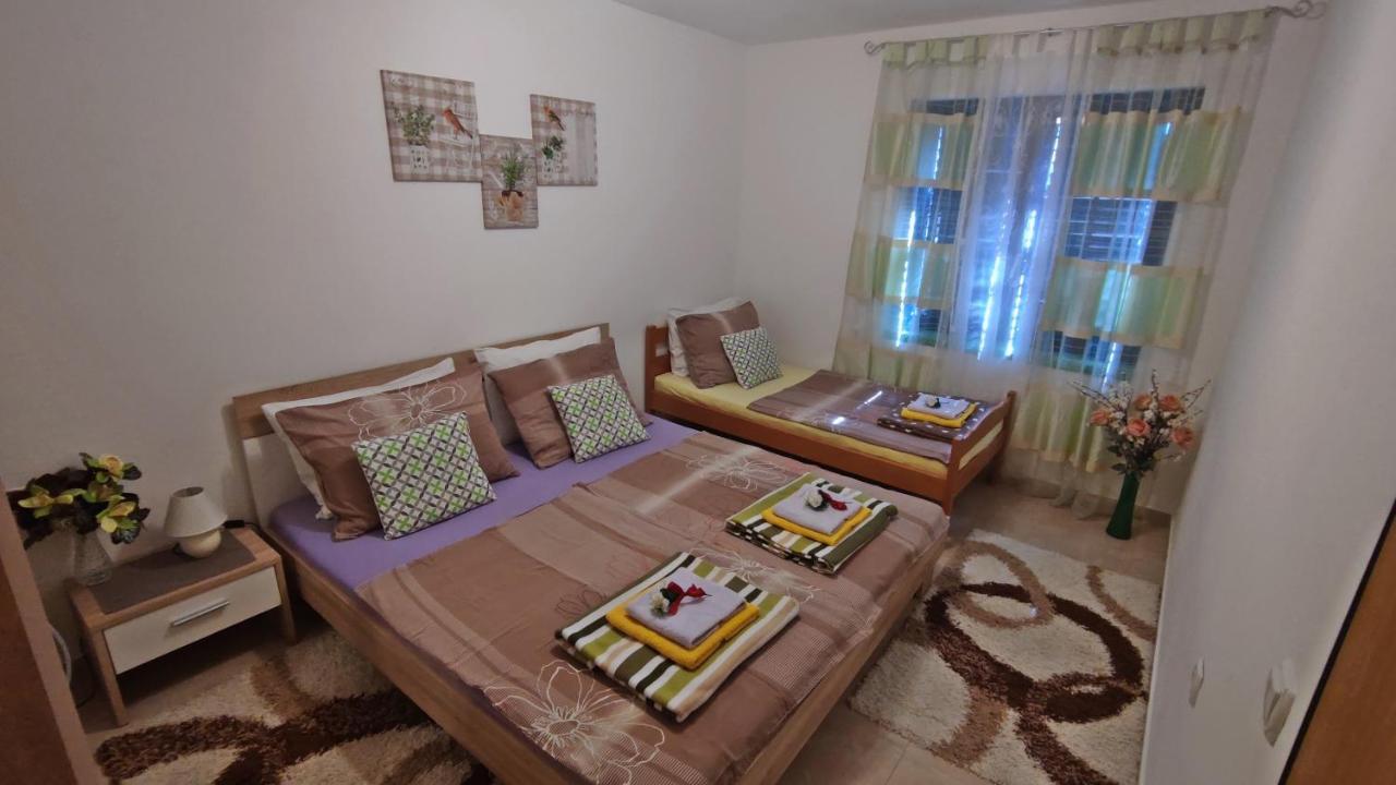 Apartment Anastazija Karlobag
