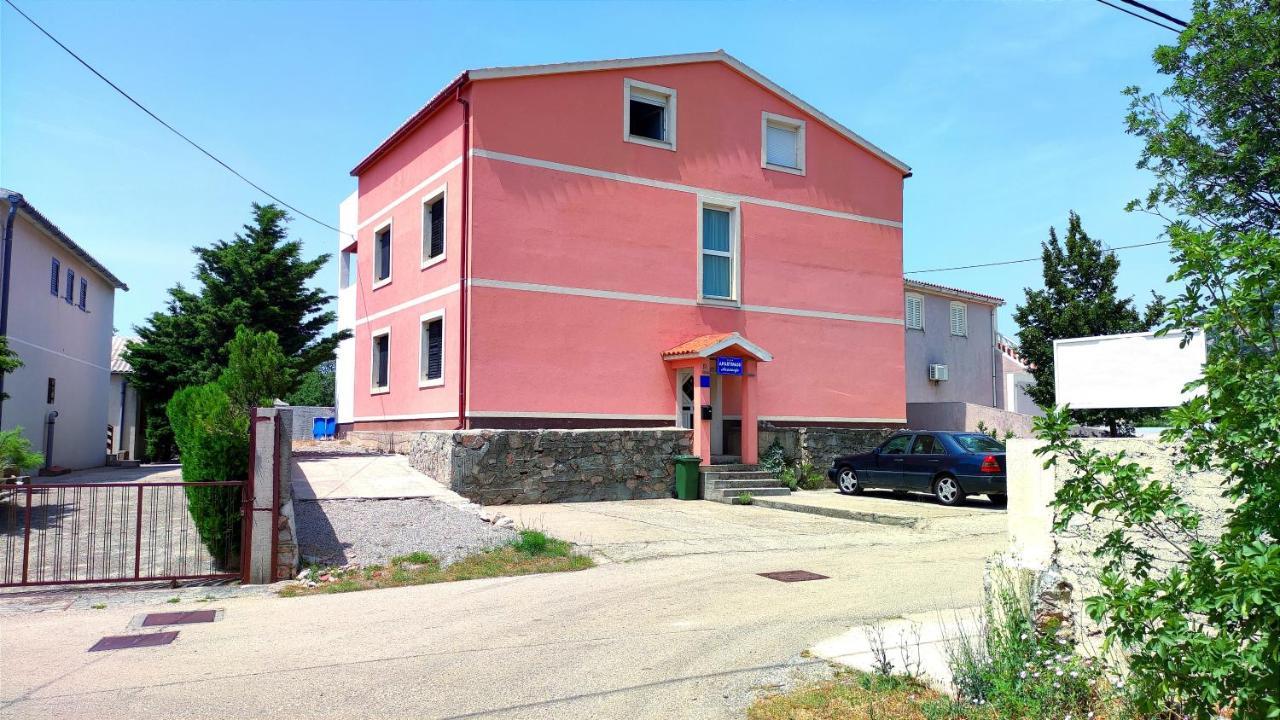 Anastazija * Karlobag